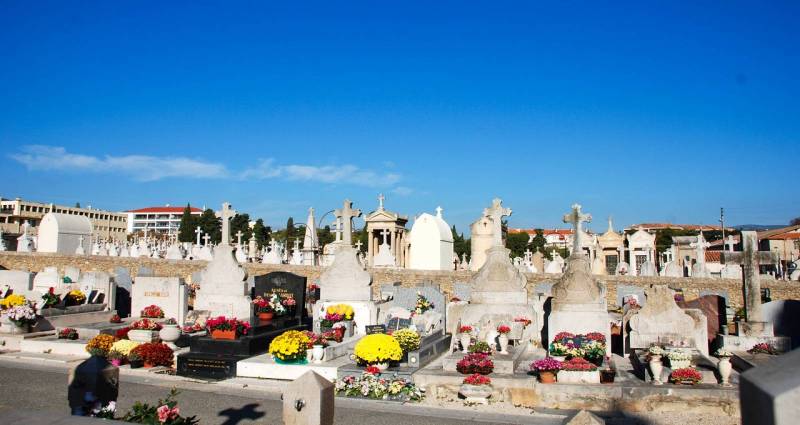 Organisation d'obsèques avec inhumation à La Ciotat